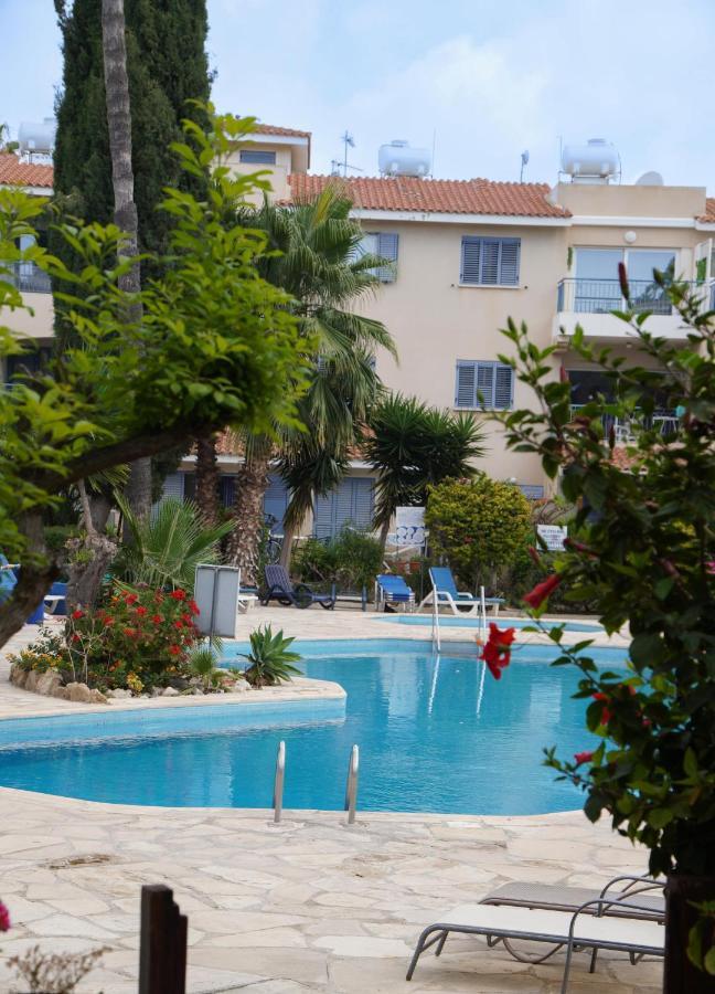 Rachel Suite By The Pool Пафос Экстерьер фото